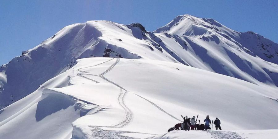 In den Alpen, namentlich im Westen und Süden der Schweiz, herrscht in den kommenden Tagen Lawinengefahr. (Symbolbild)