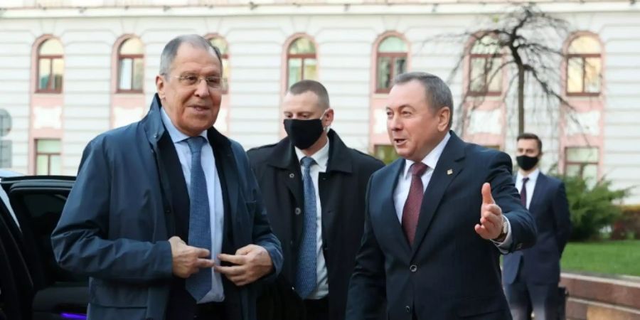 Aussenminister Sergej Lawrow (l.) und Wladimir Makej