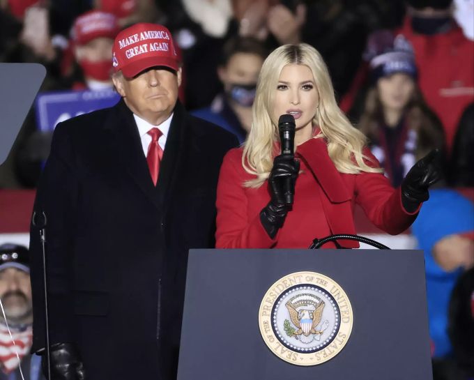 Ivanka Trump strebt offenbar eine eigene politische Karriere an. Ivanka Trump