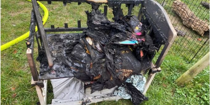 Gestern kam es in einem Mehrfamilienhaus zu einem Zimmerbrand. Glücklicherweise konnte der Brand durch die Feuerwehr rasch unter Kontrolle gebracht werden. Eine Person musste ins Spital. boniswil