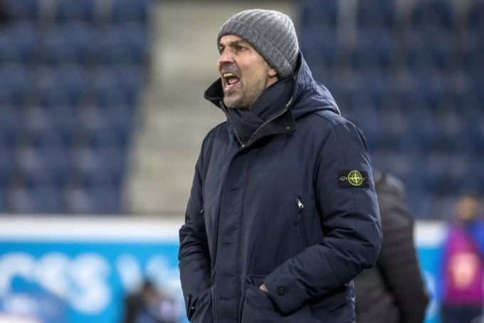 Markus Babbel beim Super League Meisterschaftsspiel zwischen dem FC Luzern und dem FC Sion am 2. Dezember 2017. Markus Babbel