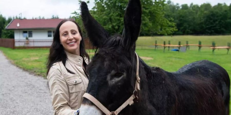Jana Mandana Lacey-Krone hat ihren zweiten Sohn zur Welt gebracht. Foto: Sven Hoppe/dpa