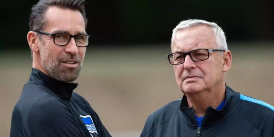 Geraten bei Hertha immer mehr unter Druck: Manager Michael Preetz (l) und Präsident Werner Gegenbauer. Foto: Soeren Stache/dpa