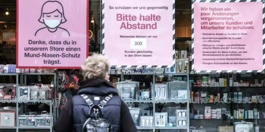 Das Einhalten der Corona-Regeln erfordert Empathie und Einfühlungsvermögen. Foto: Jens Kalaene/dpa-Zentralbild/dpa