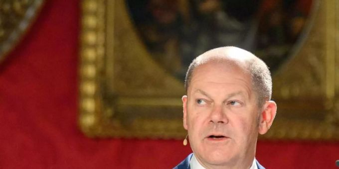 SPD-Kanzlerkandidat Olaf Scholz spricht sich für eine Rassismus-Studie bei der Polizei aus. Foto: Soeren Stache/dpa-Zentralbild/dpa SPD-Kanzlerkandidat Olaf Scholz spricht sich für eine Rassismus-Studie bei der Polizei aus. Foto: Soeren Stache/dpa-Zentralbild/dpa