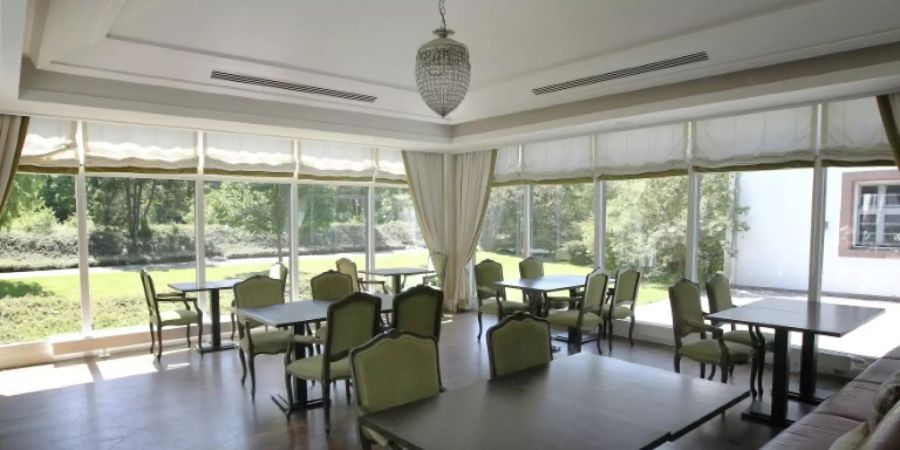 Leeres Restaurant in Gravenbruch