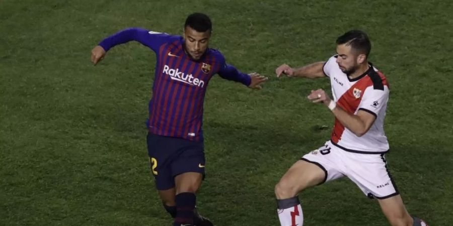 Rafinha (l) kommt vom FC Barcelona zu PSG. Foto: Manu Fernandez/AP/dpa