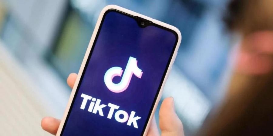 Die Kurzvideo-App TikTok. Foto: Jens Kalaene/dpa-Zentralbild/dpa