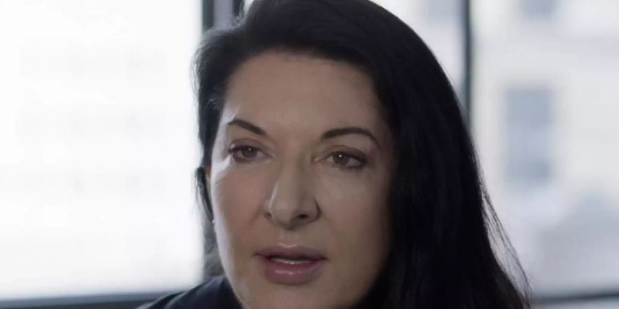 Marina Abramovic ist eine der Künstlerinnen, die in «Body of Truth» porträtiert werden. Foto: Börres Weiffenbach/Filmwelt Verleihagentur GmbH/dpa