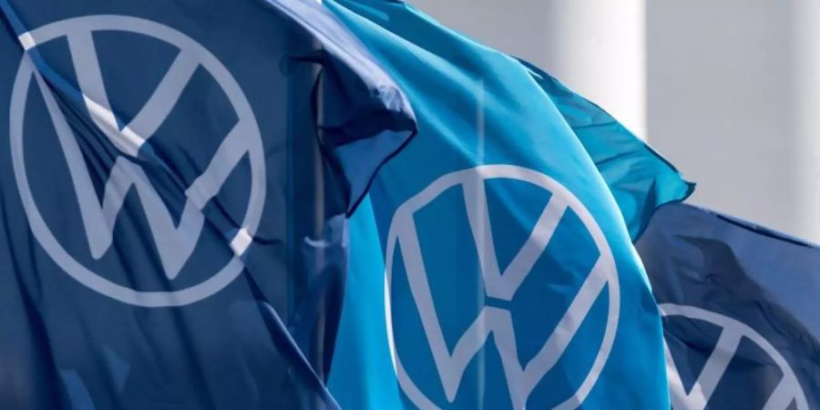 Die VW-Tochter Traton will den Truckhersteller Navistar komplett übernehmen. Foto: Hendrik Schmidt/dpa-Zentralbild/dpa