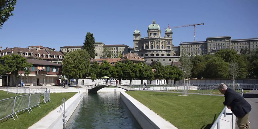 Der Kanal von der Aare ins Berner Marzilibad. Im Bereich des «Buebeseeli» wurde am Sonntagabend eine leblose Frau entdeckt.