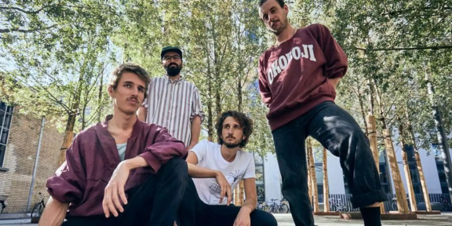 Die vier Musiker der Luzerner Band Sc'ööf erhalten den mit 15'000 Franken dotierten ZKB Jazzpreis 2020 - für Klangwelten zwischen Free Jazz und Minimal Music.
