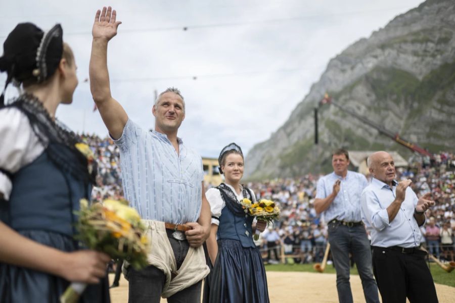 Nun tritt der 43-Jährige definitiv zurück.