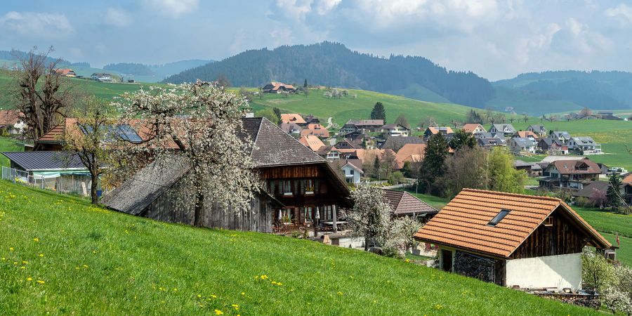 Blick auf Mirchel in Blickrichtung Osten.