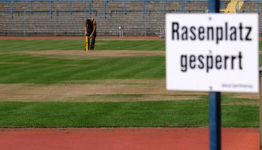 Der Platz muss deshalb gesperrt werden.