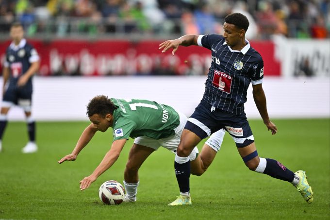 Das Spiel zwischen dem FC Luzern und ST. Gallen war intensiv und kampfbetont. FC Luzern St. Gallen