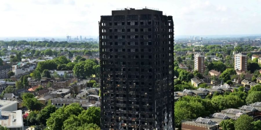 Grenfell Tower in London nach dem Brand