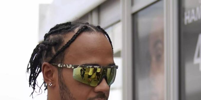 Lewis Hamilton hat Spekulationen um einen baldigen Rückzug ins Privatleben zerstreut. Foto: Toru Hanai/AP/dpa Lewis Hamilton hat Spekulationen um einen baldigen Rückzug ins Privatleben zerstreut. Foto: Toru Hanai/AP/dpa