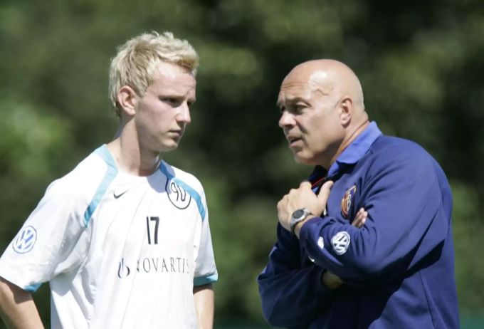 Unter Christian Gross schaffte es Ivan Rakitic zu den Profis beim FCB. FCB