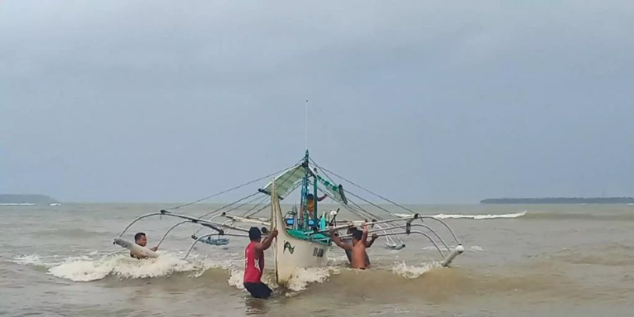 Fischer auf der Insel Samar