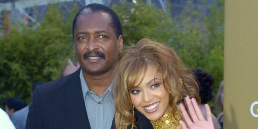 Mathew Knowles, der Vater von Beyoncé, erkrankte an Brustkrebs.