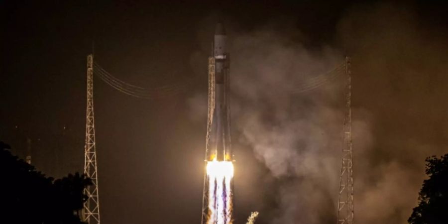 Sojus-Rakete mit «Cheops»-Satellit