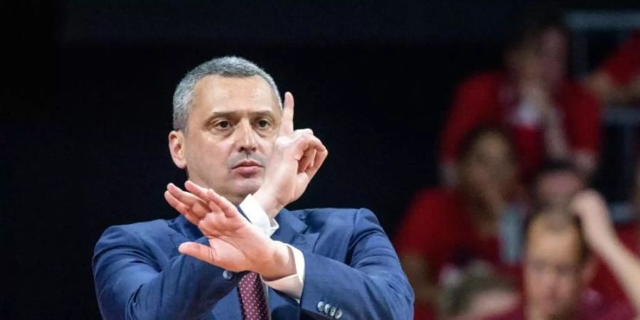 Für Trainer Dejan Radonjic und die Bayern-Basketballer gab es in Valencia nichts zu holen. Foto: Matthias Balk/dpa