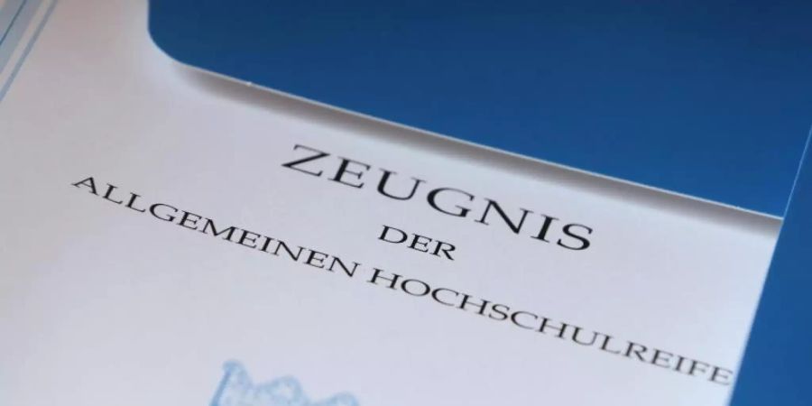 Zeugnis