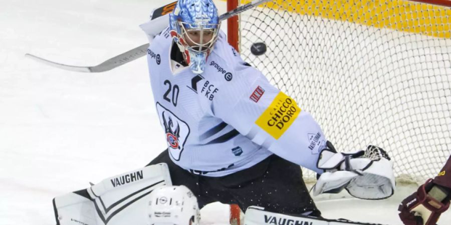 Fribourgs Stammgoalie Reto Berra erhält auf die kommende Saison hin einen neuen Backup