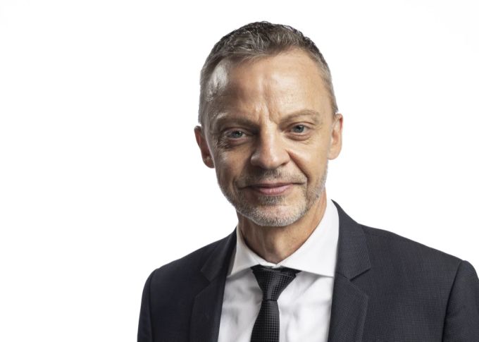 Hans-Ueli Vogt wäre der erste homosexuelle Bundesrat. Der Zürcher betont aber, dass seine sexuelle Orientierung in seinem Empfinden als Mensch, Politiker und Kandidat «keine Rolle» spiele. (Archivbild) SVP Bundesratsticket Vogt