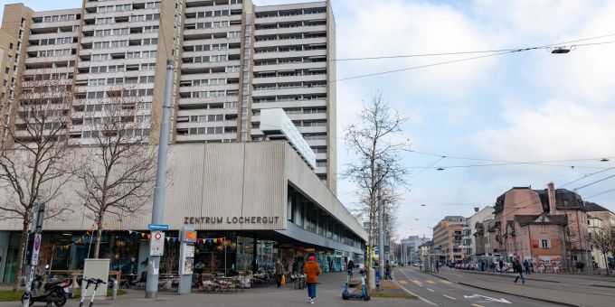 Das Zentrum Lochergut im Kreis 4 in Zürich. Das Zentrum Lochergut im Kreis 4 in Zürich.