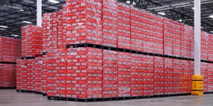 Alk-Verbot - Bierhersteller bleibt in Katar auf Tausenden Dosen sitzen