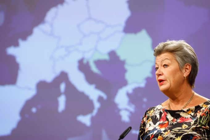 Die EU-Innenkommissarin Ylva Johansson gibt in Brüssel eine Pressekonferenz zur Aufnahme von Bulgarien, Rumänien und Kroatien in den kontrollfreien Schengen-Raum schengen-raum