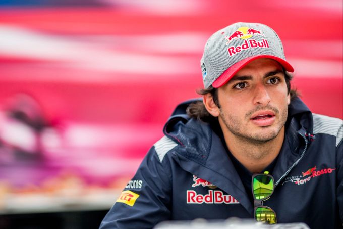 Findet Carlos Sainz in der Formel 1 doch noch den Weg zu Red Bull? Carlos Sainz Red Bull
