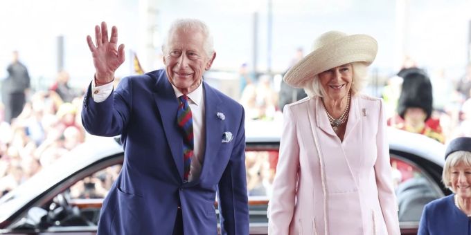 König Charles und Königin Camilla in Cardiff, Wales. König Charles Camilla