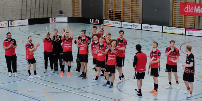 Die erste Prüfung in der neuen Saison wurde mit Bravour gemeistert. Unihockey Langenthal Aarwangen