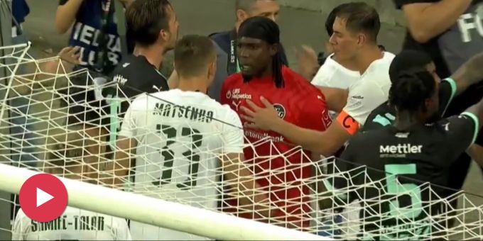 Europa-Eklat - FCSG-Goalie Zigi rassistisch beleidigt, Fan weggeführt
