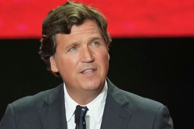 tucker carlson donald trump