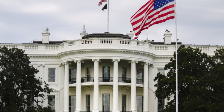 ARCHIV - Blick auf das Weiße Haus. Foto: Julia Demaree Nikhinson/AP/dpa