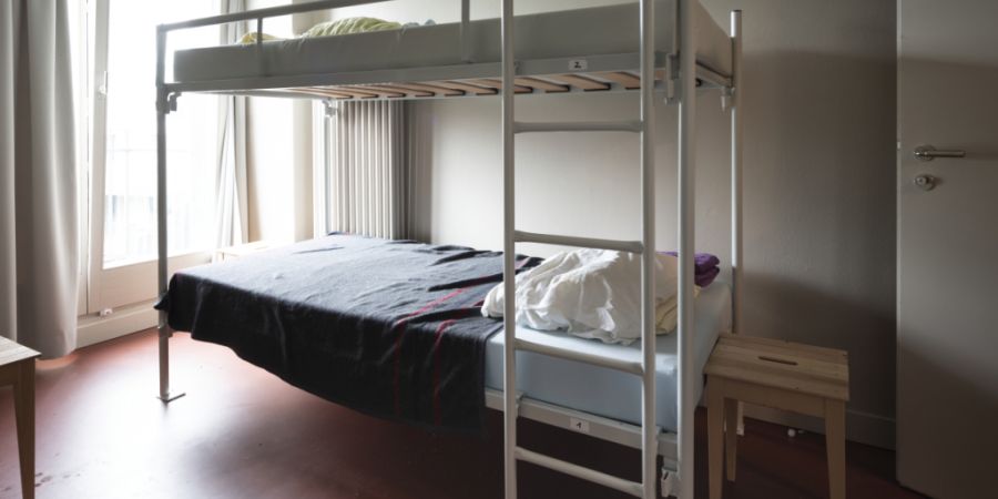 Die Notschlafstelle an der Rosengartenstrasse ist während des temporären Betriebs der Frauen-Notschlafstelle an der Gerechtigkeitsgasse nur für Männer in Betrieb. (Archivbild)