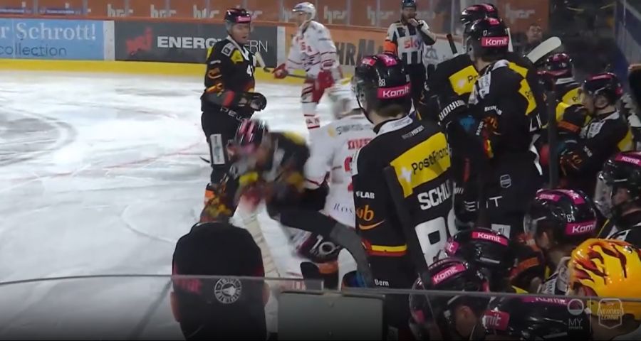 Dufner dreht sich um und wehrt sich.