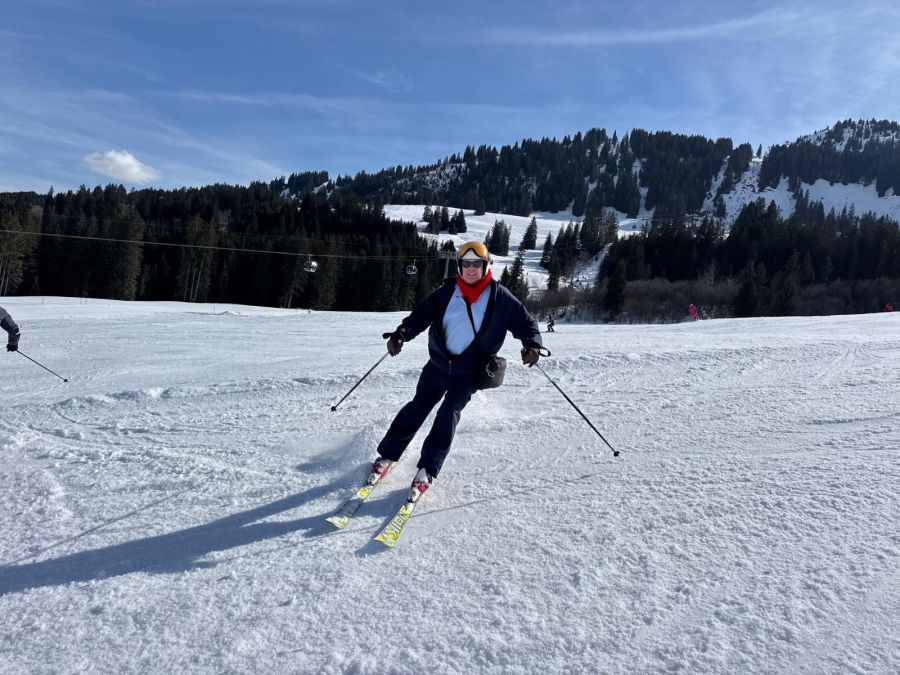 Alexander Feuz geniesst den Ski-Tag.