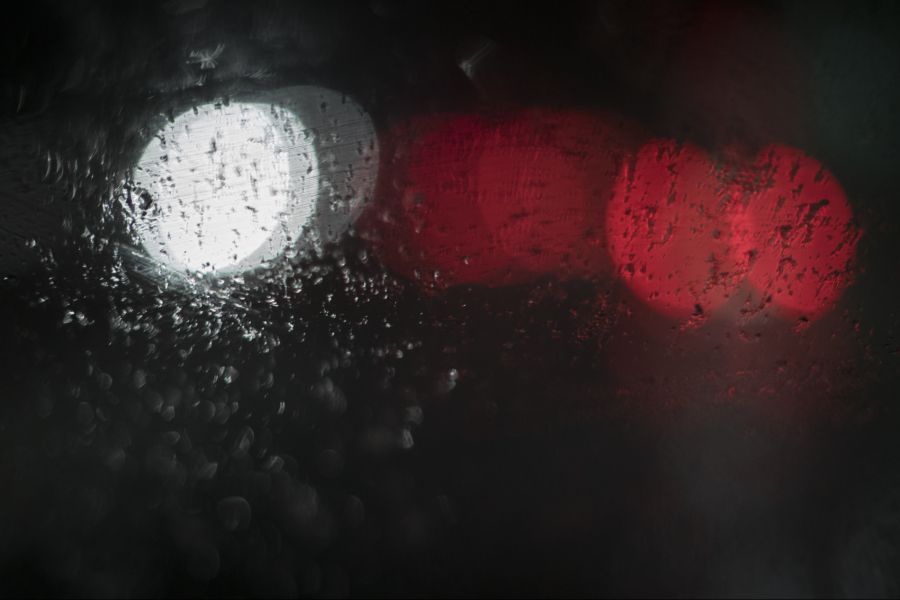 Ein wesentlicher Aspekt ist unter anderem die falsche Einstellung der Scheinwerfer. (Symbolbild)