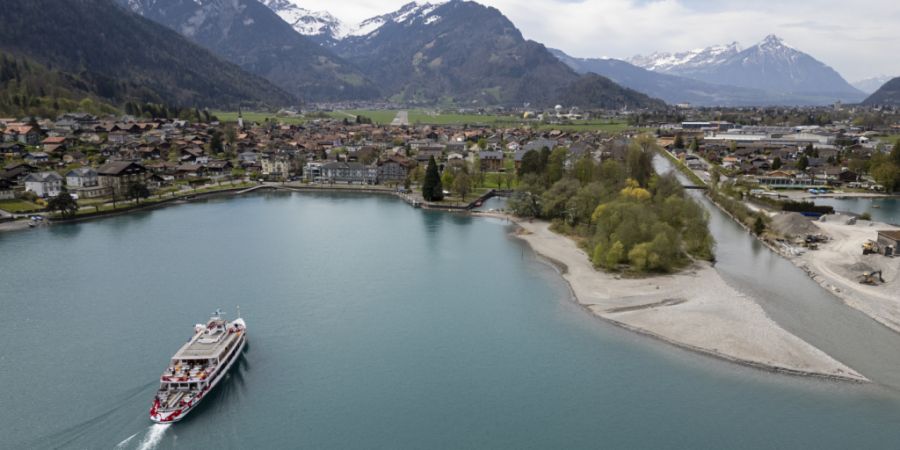 Der Brienzerseepegel wird für vier Wochen gesenkt, damit an den Ufern Bauarbeiten möglich werden. (Archivbild)