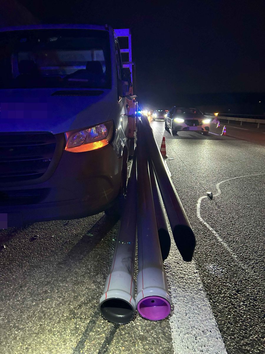 Der Lieferwagenfahrer wurde zur Anzeige gebracht.