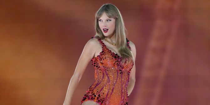 taylor swift showgirl