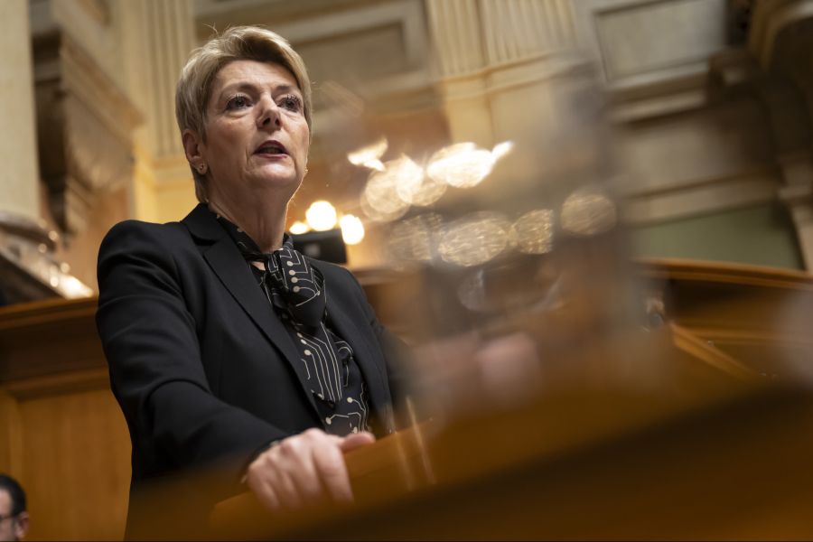 Wenn sie sich verteidige, könnte die Bundesrätin innenpolitisch gar von den Beleidigungen profitieren.