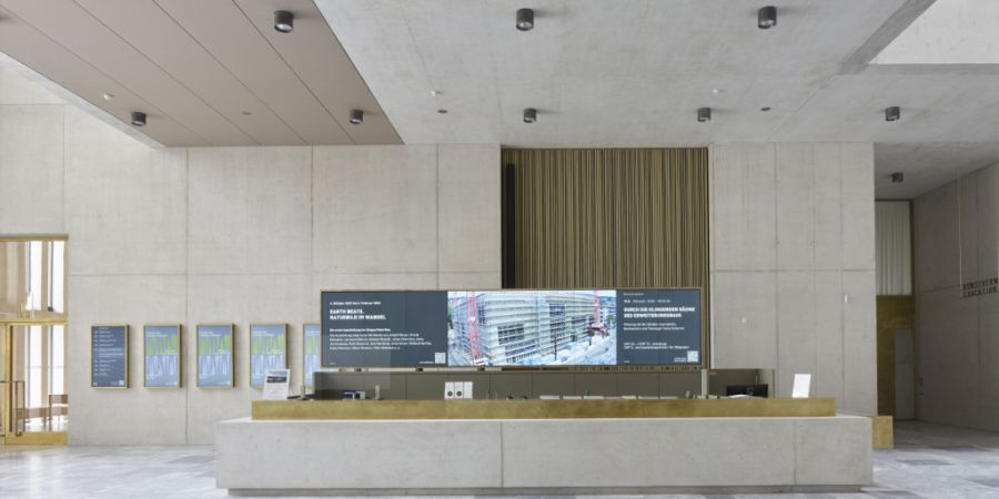 Der Regierungsrat will prüfen, ob öffentliche Einrichtungen zur Annahme von Bargeld gezwungen werden könnten. (Archivbild)