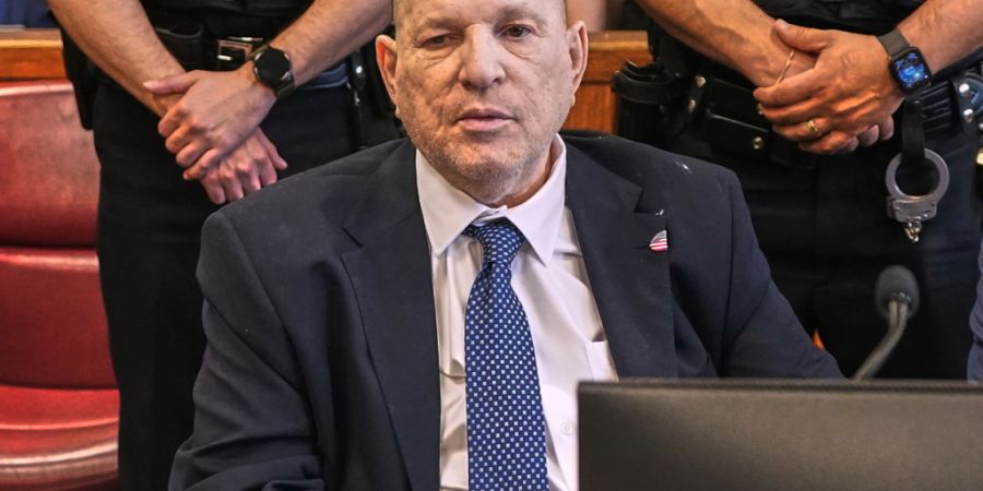 Harvey Weinstein erscheint vor einem Strafgericht. Foto: Richard Drew/POOL AP/AP/dpa