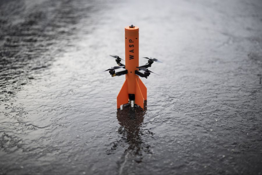 Unterhalb der Kriegsschwelle bedeutet etwa bei Drohnenattacken auf kritische Infrastruktur bei hybriden Angriffen.